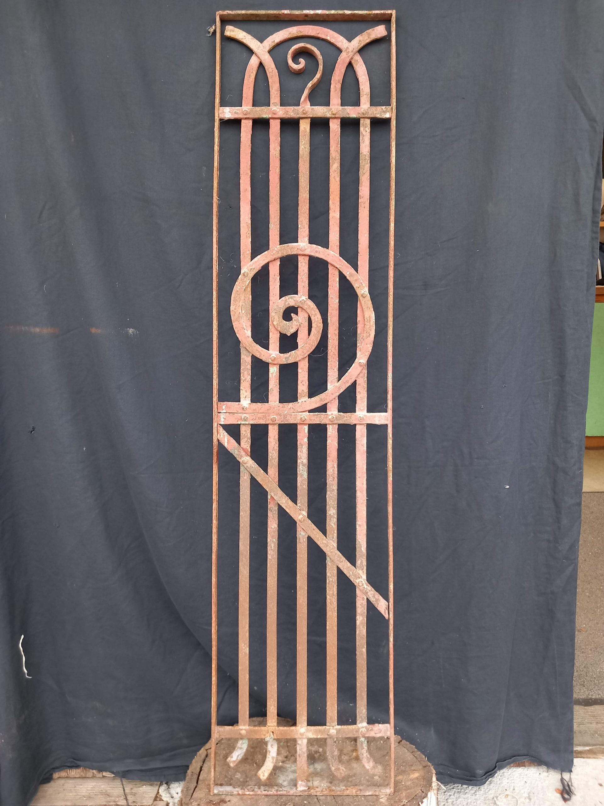 Vintage Garden Products Woodside Garden Scottish Borders