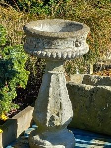 Pedestal Planter