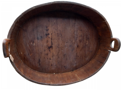 A rare vintage Welsh cheese vat, made from timber. A good decorative item for home or garden. Height approx 20cm, Length approx 87cm, Width approx 68cm. REF NWK7825-04 £195