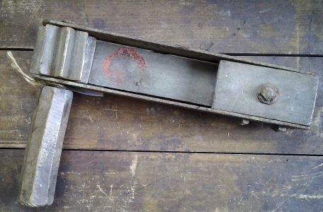 Vintage Clacker/ Bird Scarer